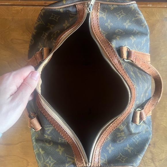 Vintage Louis Vuitton Square Duffle - Picture 5 of 5
